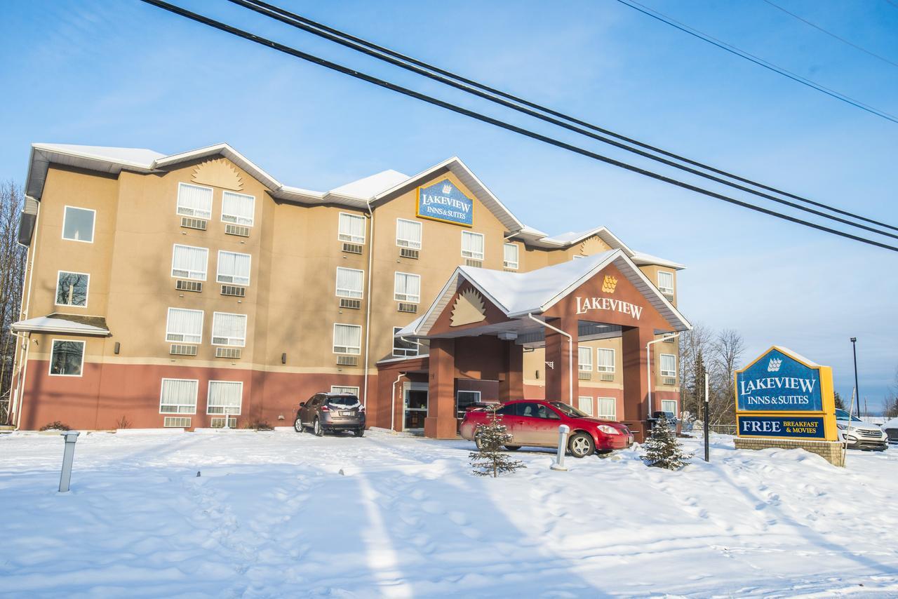 Lakeview Inns & Suites - Chetwynd Exteriör bild