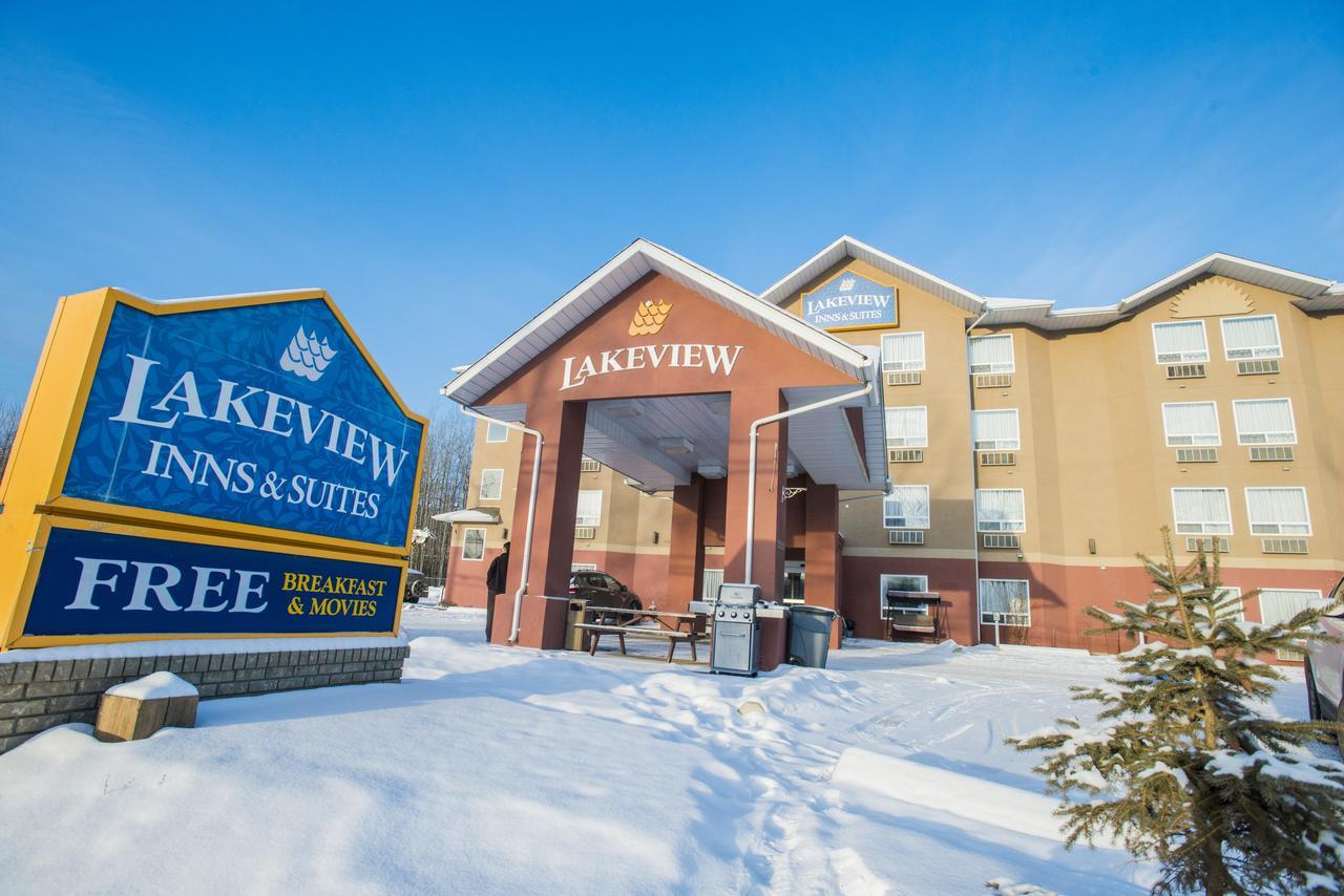 Lakeview Inns & Suites - Chetwynd Exteriör bild